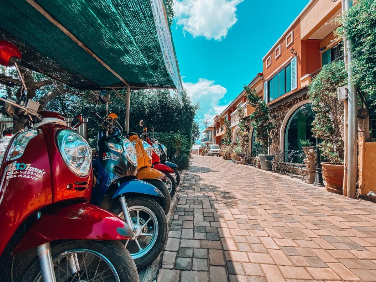The Castello Resort Ko Lan Luaran gambar