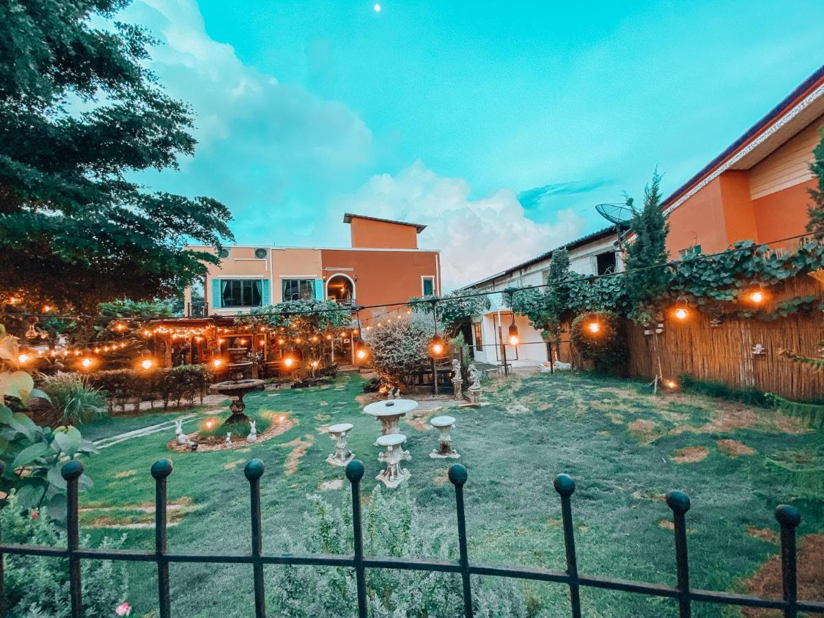 The Castello Resort Ko Lan Luaran gambar