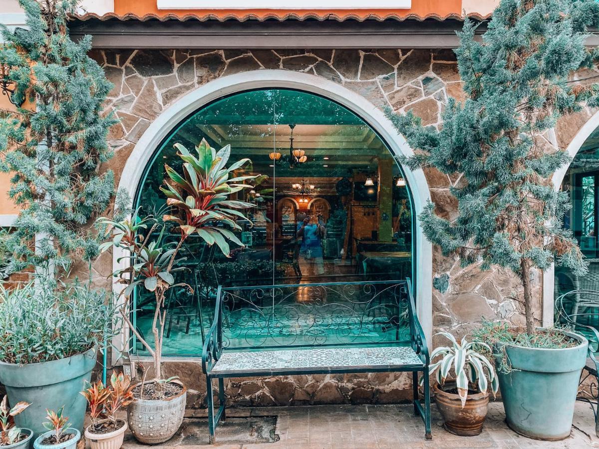 The Castello Resort Ko Lan Luaran gambar